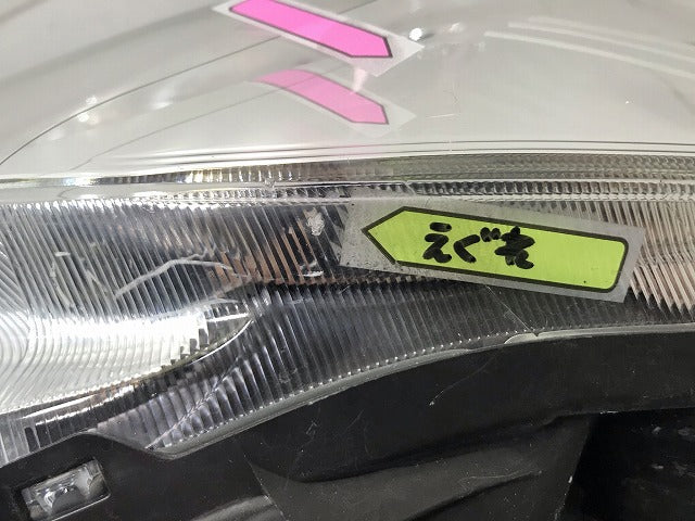 ノート E12/HE12/NE12/SNE12 純正 前期 左ヘッドライト/ランプ ハロゲン レベライザー付 ICHIKOH 1868 日産(112945)