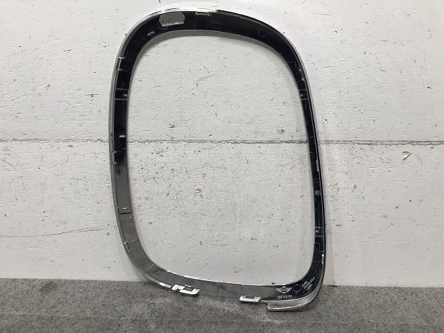 MINI/ミニ F54/F55/F56/F57 純正 右テールランプ/ライト/レンズ /ベゼル/カバー 7297416 ミニ(112974)
