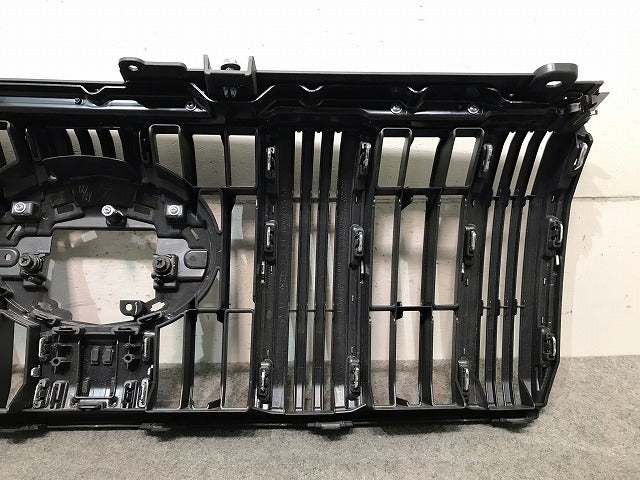 新車取り外し! ランドクルーザー/ランクル/プラド 150系 純正 後期 フロントグリル/ラジエター/ラジエーター/グリル 53111-60C10(113053)