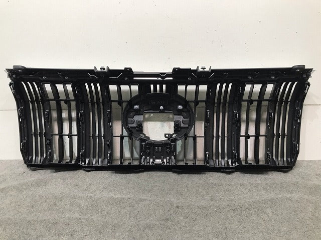 新車取り外し! ランドクルーザー/ランクル/プラド 150系/TRJ150W/GDJ/GRJ/150W/151W 純正 後期 フロントグリル 53111-60C10/C50(113073)