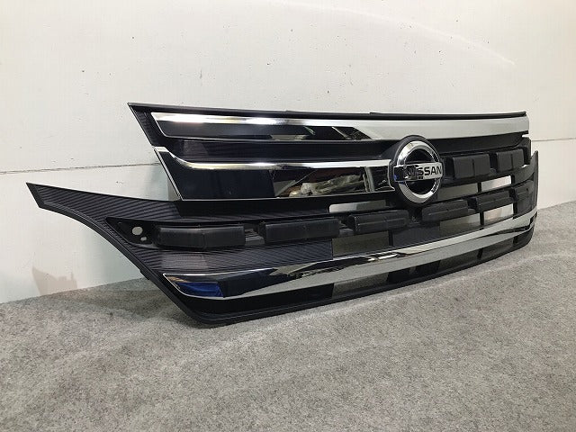 デイズルークス ハイウェイスター B21A 純正 フロントグリル/ラジエターグリル/ラジエーターグリル 6400F829 日産(113088)