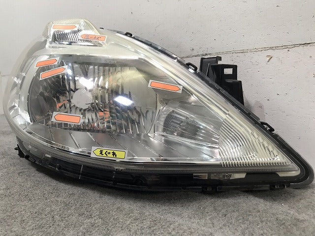 ティーダ C11/JC11/NC11 純正 右ヘッドライト/ランプ ハロゲン STANLEY P7779 日産(113136)