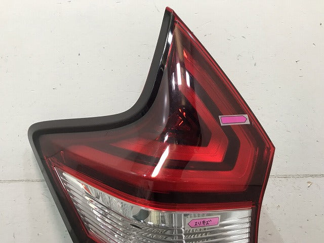 ノート E12/HE12/NE12/SNE12 純正 左テールランプ/ライト/レンズ LED ICHIKOH D202 日産(113137)