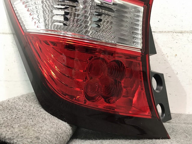 ノート E12/HE12/NE12/SNE12 純正 左テールランプ/ライト/レンズ LED ICHIKOH D202 日産(113137)