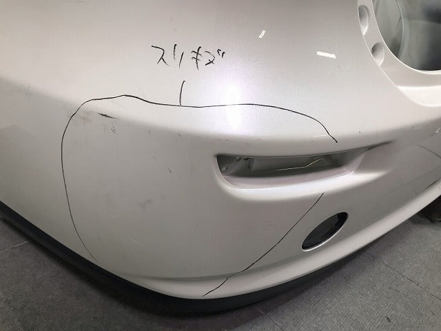 エスティマ ACR50W/ACR55W/GSR50W/GSR55W/AHR20W 純正 リアバンパー 52159-28240 ホワイトパールクリスタルシャイン カラーNo.070(113290)