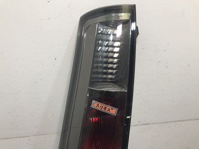 ルークス/パレット ML21S/MK21S 純正 左テールランプ/ライト/レンズ ハロゲン TOKAIDENSO 35603-82K1 日産(113321)