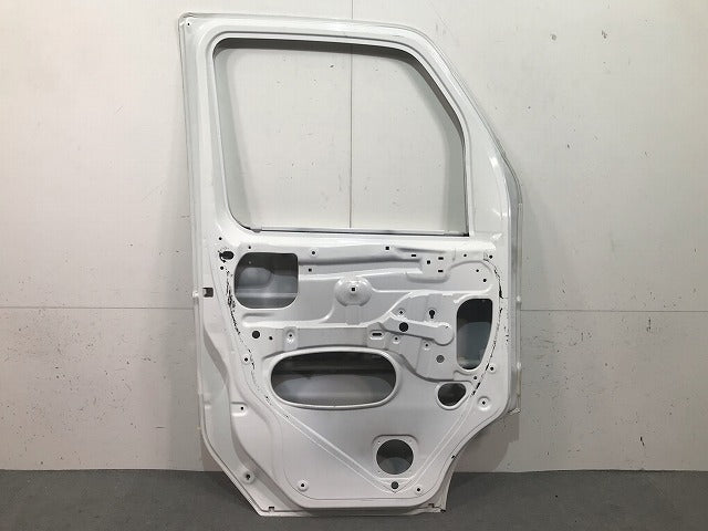 キャリートラック DA63T 純正 左フロントドア スペリアホワイト カラーNo.26U スズキ(113400)
