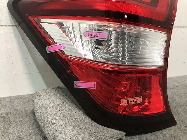 ノート E12/HE12/NE12/SNE12 純正 後期 左テールランプ/ライト/レンズ LED ICHIKOH D202/26555-5WK0A 日産(113667)