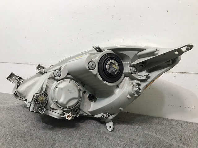 アイシス ANM10G/ANM15G/ZNM10G/ANM15W/ZNM10W 純正 右ヘッドライト キセノン HID レベライザー バラスト 刻印Y STANLEY 44-61(113698)