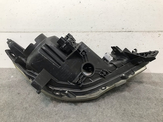 デイズ ハイウェイスター B21W 純正 左ヘッドライト/ランプ キセノン HID レベライザー STANLEY W1048 26025-6A01C 日産(113705)