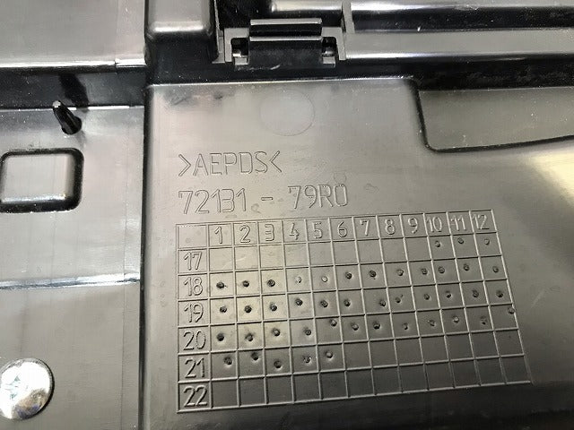 スペーシア/MK53S 純正 前期 フロント グリル/ラジエターグリル 72131-79R0 スズキ(113729)