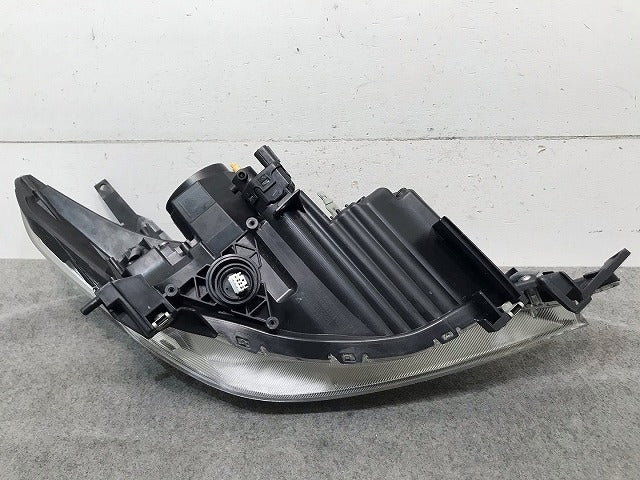 プレマシー CREW/CR3W 純正 後期 左ヘッドライト/ランプ キセノン HID レベライザー AFS付 STANLEY P7696 マツダ(113771)