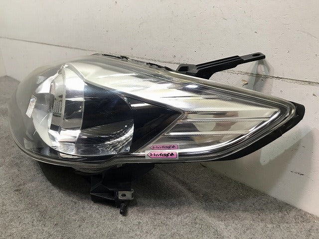プレマシー CREW/CR3W 純正 左ヘッドライト/ランプ キセノン HID レベライザー STANLEY P7696 マツダ(113772)