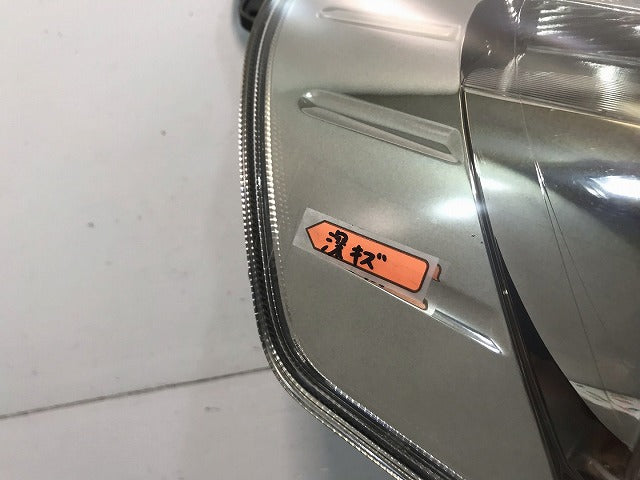 MPV LY3P 純正 右ヘッドライト/ランプ キセノン HID レベライザー STANLEY P5620 マツダ(113775)