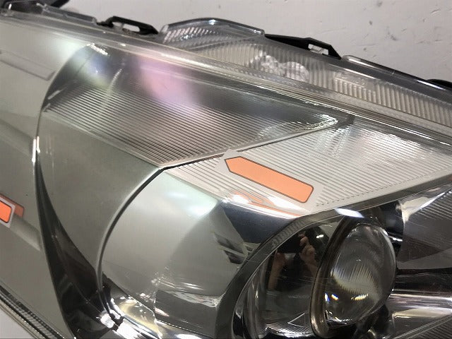 MPV LY3P 純正 右ヘッドライト/ランプ キセノン HID レベライザー STANLEY P5620 マツダ(113775)