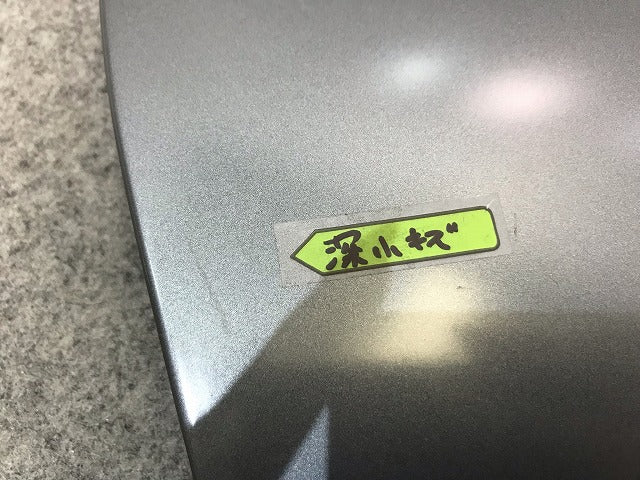 SLクラス R129 純正 右フロントドア サイドパネル マッドガード 129 690 04 40 1296900440 グレー メルセデスベンツ(113813)