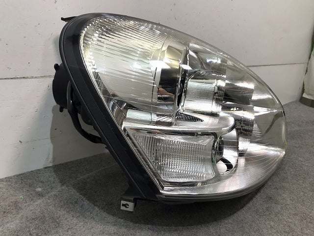 シーマ F50/GF50/GNF50/HF50 純正 右ヘッドライト/ランプ キセノン HID バラスト STANLEY P2940 日産(113845)