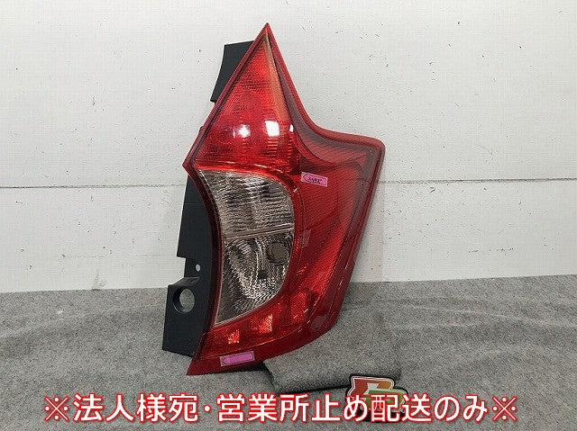 ノート E12/HE12/NE12/SNE12 純正 前期 右テールランプ/ライト/レンズ LED ICHIKOH D117 日産(113867)