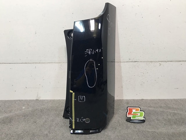 ヴォクシー/ノア/エスクァイア 80系/ZRR80W/ZRR85W/ZRR80G/ZRR85G 純正 右リアコーナーパネル 52165-28020/52165-28010 カラー.202(113869