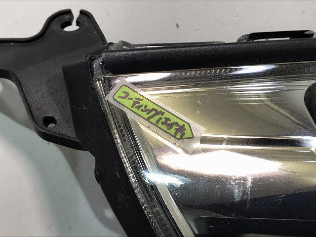 MPV LY3P 純正 右ヘッドライト/ランプ キセノン HID 刻印ネ STANLEY P5620 マツダ(113892)