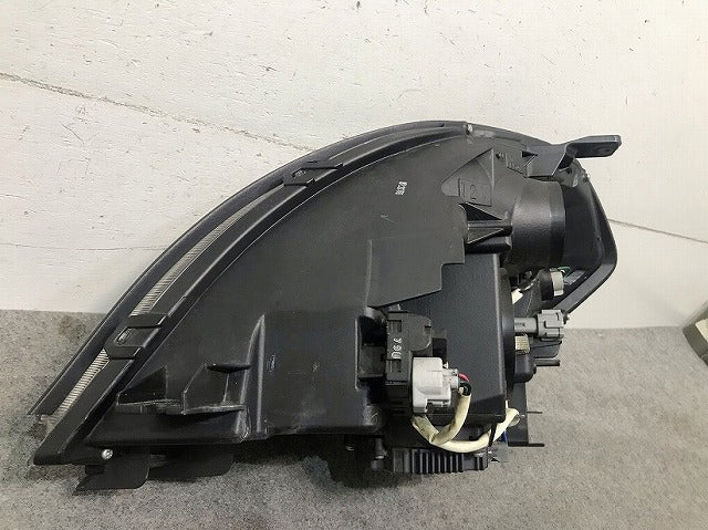 ティアナ J31/PJ31/TNJ31 純正 右ヘッドライト/ランプ キセノン HID レベライザー バラスト KOITO 100-63741 日産(113896)
