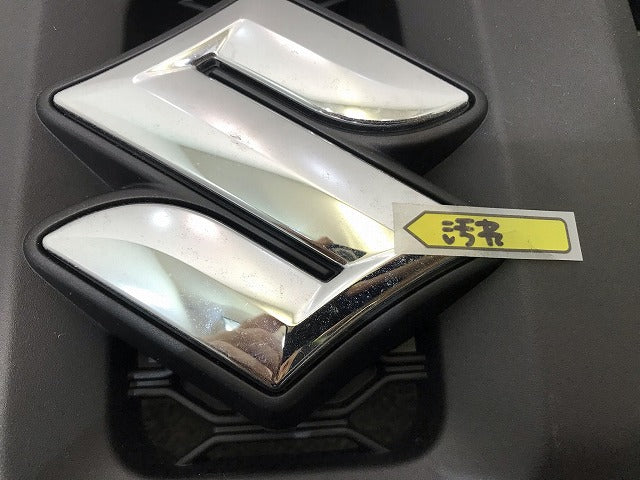 ジムニー/ジムニーシエラ JB64W/JB74W 純正 フロントグリル/ラジエターグリル/ラジエーターグリル 72111-78R0 素地 スズキ(114116)