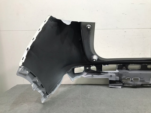 新車外し!ヴェゼル/VEZEL RV3/RV4/RV5/RV6 純正 リア バンパー 71501-3M0-0000 71501-3M0-000ZD サンライトホワイトパール NH902P(114211)