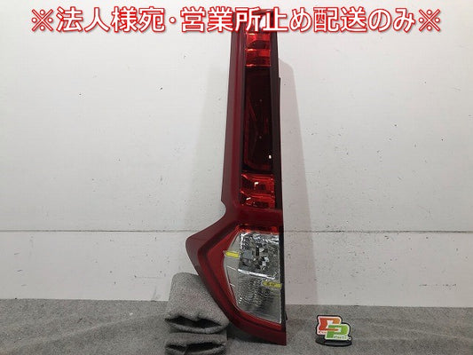ルーミー/タンク/トール/ジャスティ M900A/M910A/M900S/M910S/M900F/M910F 純正 左テールランプ LED KOITO 220-69047 81561-B1140(114246)