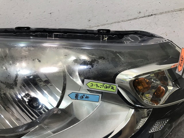 eKワゴン B11W 純正 右ヘッドライト/ランプ ハロゲン STANLEY W1046 純正品番 8301C576 三菱(114268)