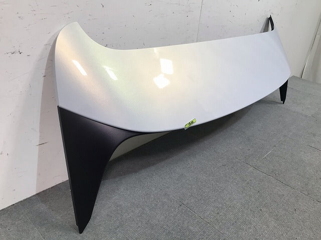 新車外し!ヴェゼル/VEZEL RV3/RV4/RV5/RV6 純正 リア スポイラー/ルーフスポイラー/ウィング ストップランプ付 74900-3M0 NH902P(114270)