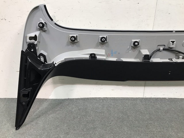新車外し!ヴェゼル/VEZEL RV3/RV4/RV5/RV6 純正 リア スポイラー/ルーフスポイラー/ウィング ストップランプ付 74900-3M0 NH902P(114270)