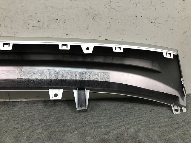 新車取り外し! ヴェゼル/VEZEL ハイブリッド RV3/RV4/RV5/RV6 純正 リアバンパーガーニッシュ/ディフューザー/下部 71562-3M0-N0(114286)