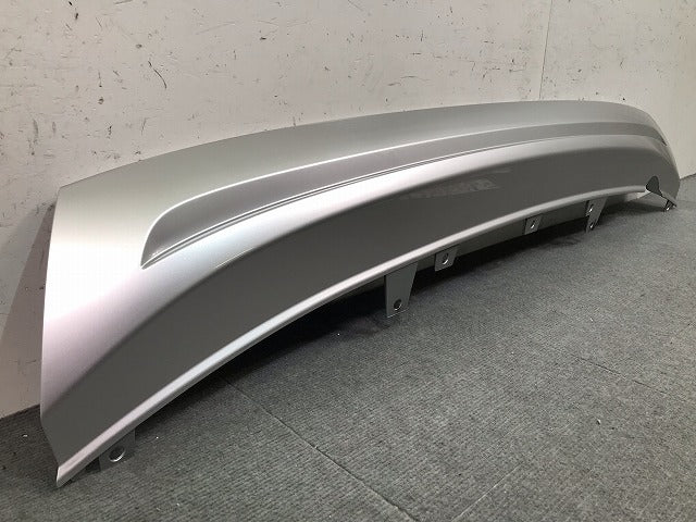 新車取り外し! ヴェゼル/VEZEL ハイブリッド RV3/RV4/RV5/RV6 純正 リアバンパーガーニッシュ/ディフューザー/下部 71562-3M0-N0(114288)