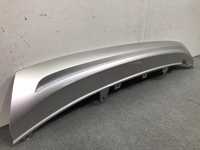 新車取り外し! ヴェゼル/VEZEL ハイブリッド RV3/RV4/RV5/RV6 純正 リアバンパーガーニッシュ/ディフューザー/下部 71562-3M0-N0(114289)