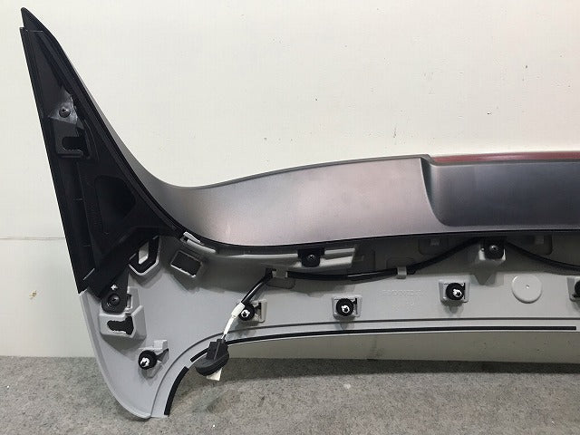 新車取り外し! ヴェゼル/VEZEL RV3/RV4/RV5/RV6 純正 リアスポイラー ルーフスポイラー リアウィング 74900-3M0 カラーNo.NH902P(114378)
