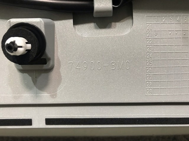 新車取り外し! ヴェゼル/VEZEL RV3/RV4/RV5/RV6 純正 リアスポイラー ルーフスポイラー リアウィング 74900-3M0 カラーNo.NH902P(114378)