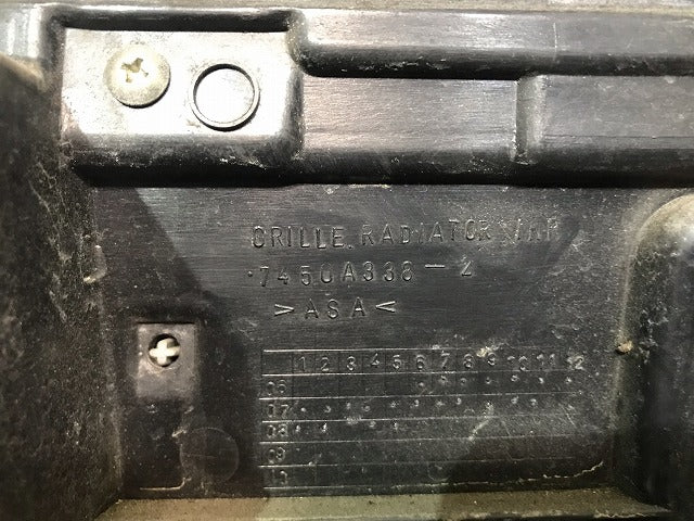 オッティ H92W 純正 フロントグリル/ラジエターグリル/ラジエーターグリル 7450A338-2 チタニウムグレーメタリック カラーNo.TRN(114380)