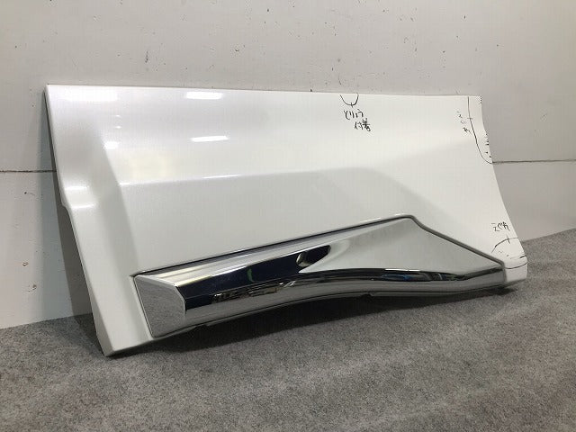 ハリアー 80系/S/G/MXUA80/MXUA85/AXUH80/AXUH85 純正 左 リア ドア サイドパネル モデリスタ D2611-63110/210/76906-MU810/20/30(114396)
