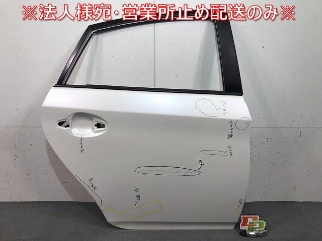 プリウス ZVW30 純正 右リアドア ホワイトパールクリスタルシャイン カラーNo.070 トヨタ(114647)