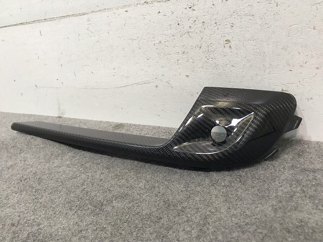 新品! カイエン 959 2018- 純正 右フロントバンパー ロア グリル トリム モール 9Y0807824B 9Y0 807 824 B 03G カーボン調 (114709)