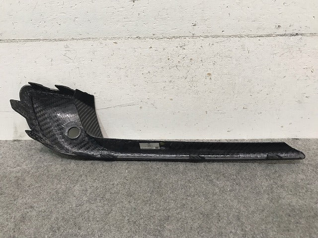 新品! カイエン 959 2018- 純正 右フロントバンパー ロア グリル トリム モール 9Y0807824B 9Y0 807 824 B 03G カーボン調 (114709)