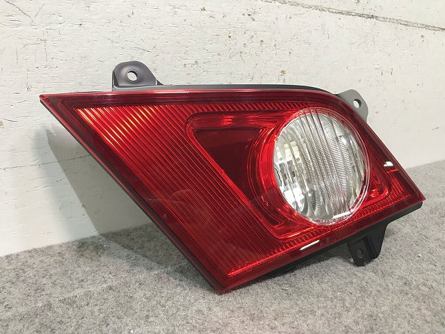 新車取り外し! フーガ 50系/Y50/GY50/PNY50/PY50 純正 前期 左テールランプ/ライト/レンズ ハロゲン KOITO 132-63786 B65E0-EG610(114802)