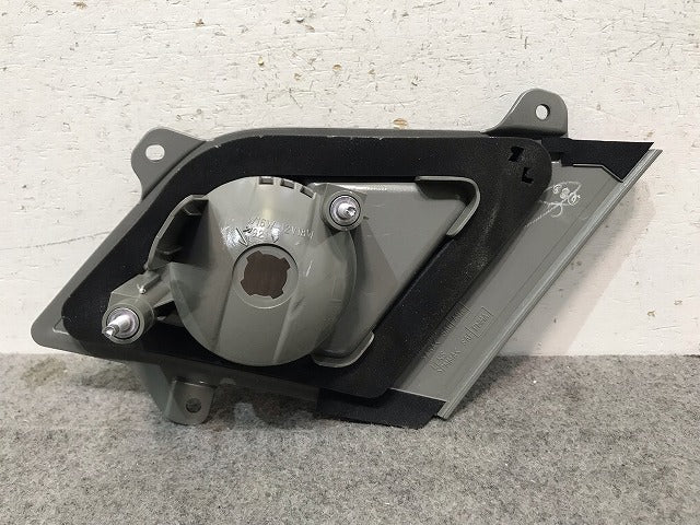 新車取り外し! フーガ 50系/Y50/GY50/PNY50/PY50 純正 前期 左テールランプ/ライト/レンズ ハロゲン KOITO 132-63786 B65E0-EG610(114802)