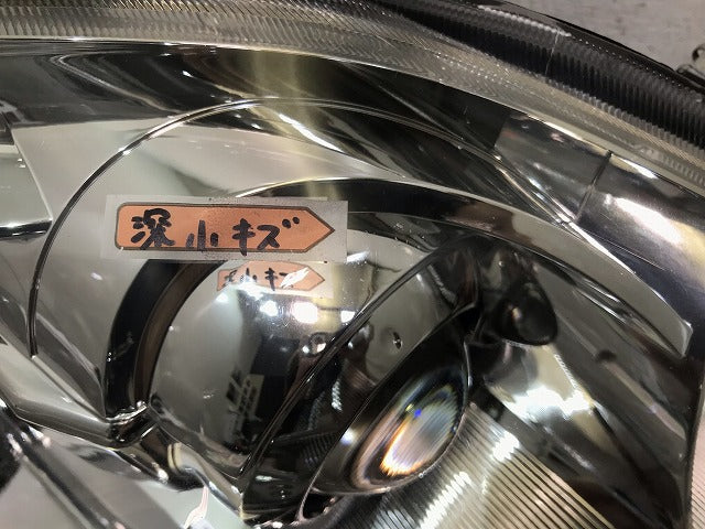 プレマシー CREW/CR3W 純正 中期 右ヘッドライト/ランプ キセノン HID レベライザー STANLEY P5104R マツダ(114807)