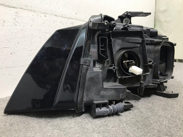 A4 8K系 純正 前期 右ヘッドライト/ランプ キセノン HID LED AL Automotive Lighting 8K0 941 004 D アウディ(114822)