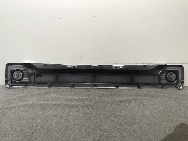 ウェイク/WAKE/ピクシスメガ LA700S/LA700S/LA700A/LA710A 純正 リアガーニッシュ 52751-B2050/60 シルバー ダイハツ(114824)