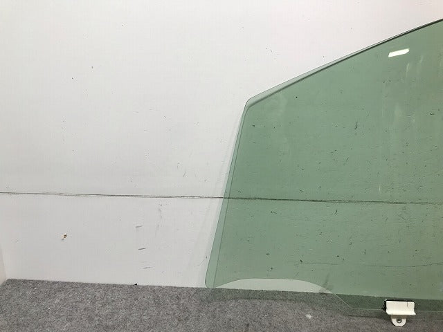ノート E13 純正 右フロントガラス 43R-00014 日産 (114993)