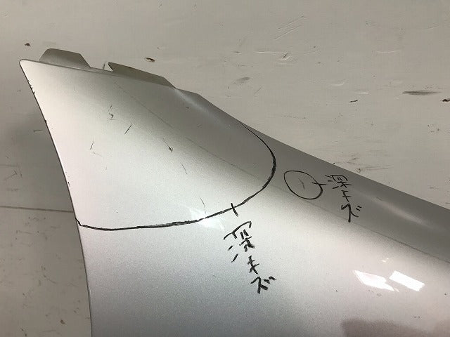 SLKクラス R170 純正 右フロントフェンダー ブリリアントシルバー カラーNo.744 メルセデスベンツ (115032)