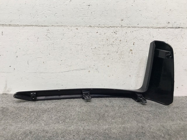 セレナ ハイウェイスター C27/GC2/GFC27/GNC27/GFNC27 純正 後期 左リアバンパーモール ガーニッシュ 85075 5TT0A ブラック 日産 (115132)