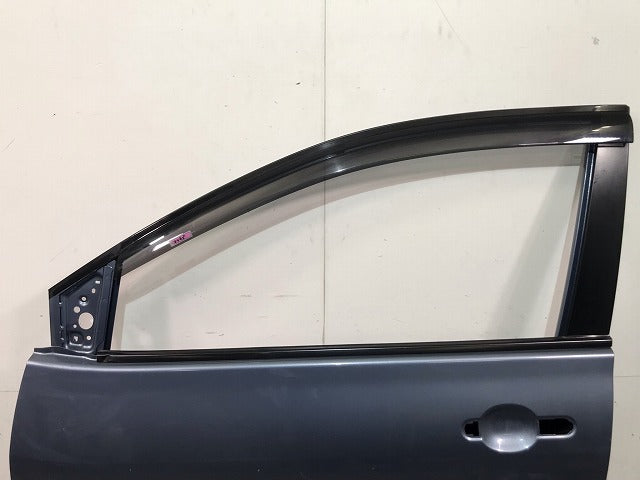 ウィングロード Y12/JY12/NY12 純正 左フロントドア バイザー付 スチールブルーメタリック カラーNo.RAJ 日産 (115144)